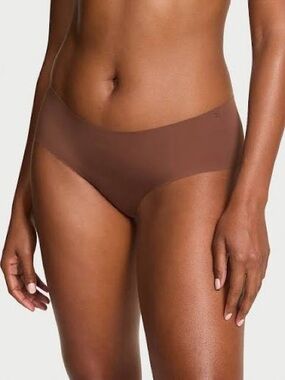 NWT Victoria's Secret No-Show Smooth Cheeky Panties - size Small (2 pairs)